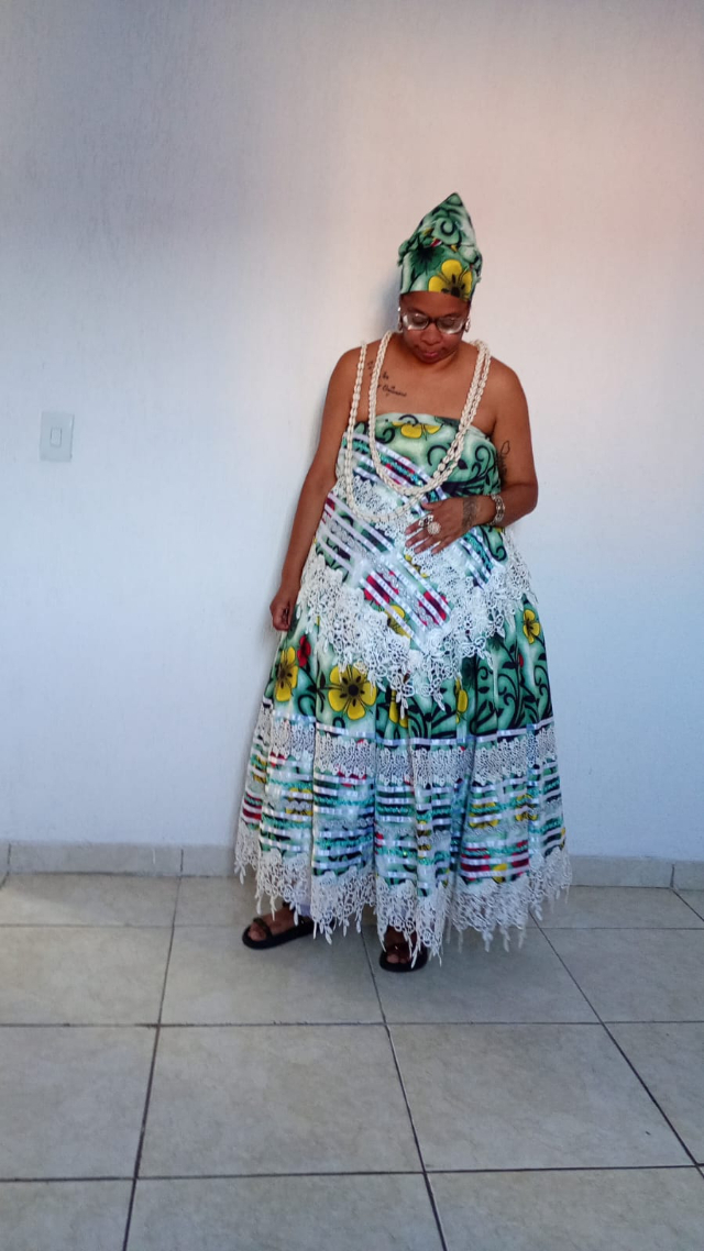 Conjunto Baianas Estampado Branco Floral verde