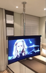 Suporte TV Inox Polido Mvel ao Teto 2mt