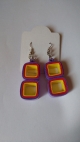 B. Quadrado amarelo e roxo