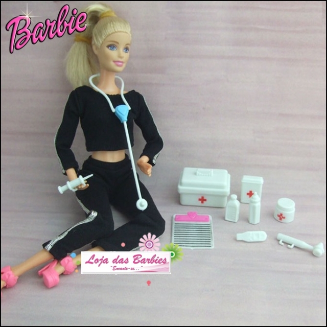 Doctor  Estilo barbie, Roupas para barbie, Coisas de barbie