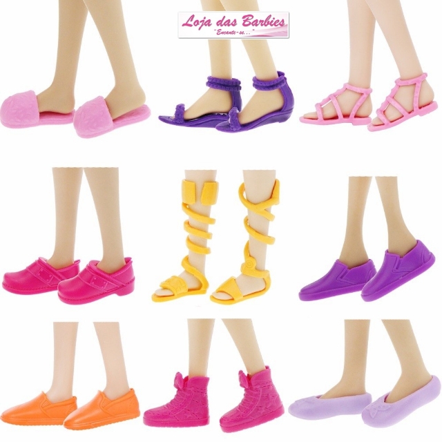 10 Conjuntos Roupas Boneca Barbie + 10 Sapatos Retos Tênis