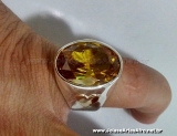 Anel OXUM - Pedra Topazio Amarelo