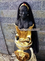 Busto Ib - POMBA GIRA -