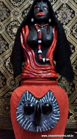 Busto Ib POMBA GIRA --
