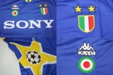 CAMISA RETR JUVENTUS (ITLIA) 1996 / 1997 - UNIFORME 2 MANGAS LONGAS