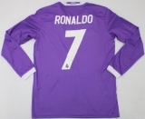 CAMISA RETR REAL MADRID (ESPANHA) 2017 - FINAL CHAMPIONS LEAGUE - UNIFORME 2 MANGAS LONGAS