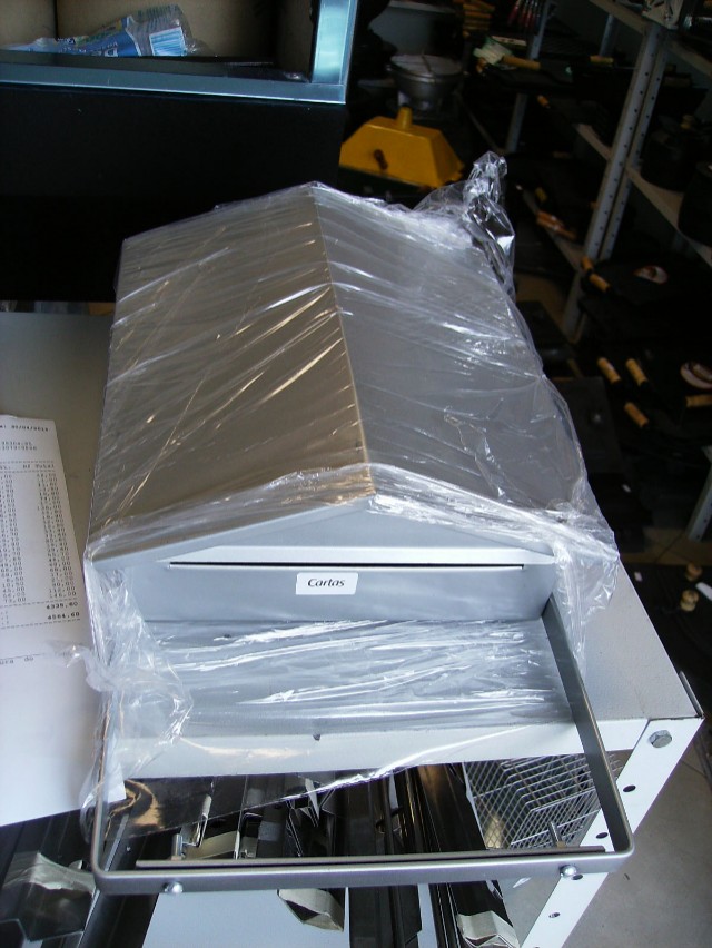 ABRIDOR DE LATA E GARRAFA DE INOX