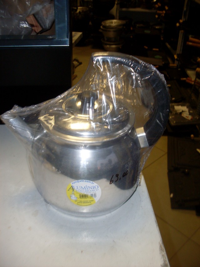 ABRIDOR DE LATA E GARRAFA DE INOX