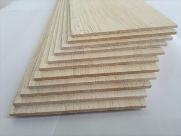 CHAPA BALSA 1x100x1000 mm.