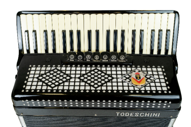 Acordeon Todeschini Super 6 Preto por R$17.880,00