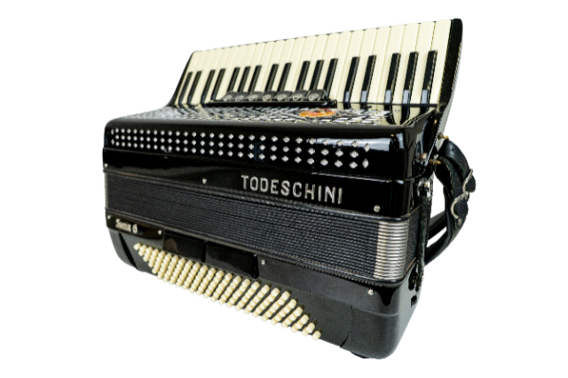 トニー・アゴステニ Tony Agostini 「アトリエノ隅」　油彩 フランス Acordeon Todeschini Super 6 Preto por R$17.880,00