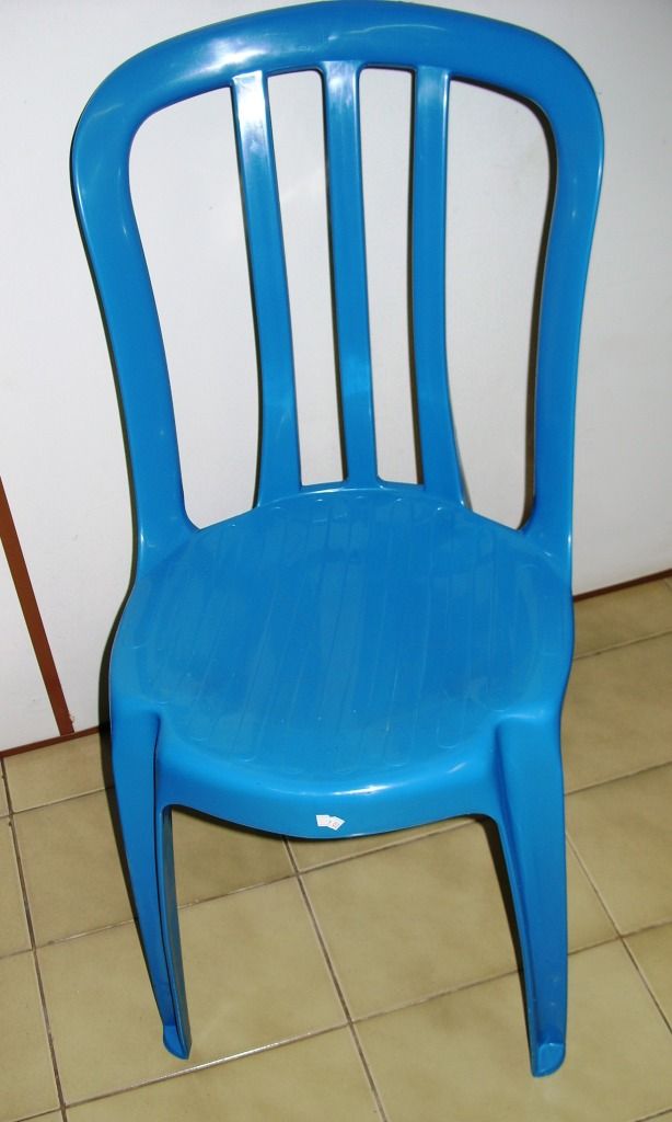 Cadeiras e Mesas de plastico Curitiba Pr.