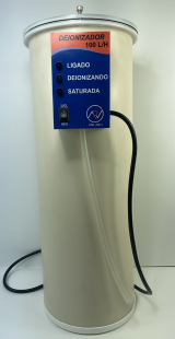 DEIONIZADOR DE GUA CAPACIDADE PARA 100 LITROS/HORA (CD 29073)