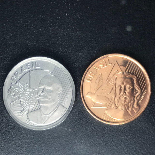 LANCE LIVRE - Set Premium 2019 : 10,25 centavos Efigie, 5,50 Centavos letra  A