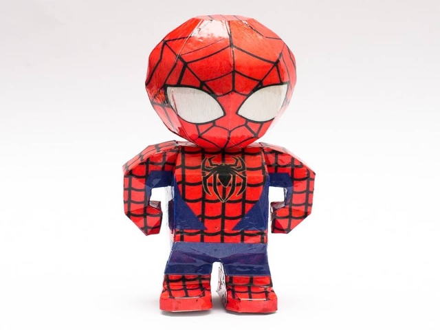 Boneco 3D Homem Aranha para Imprimir e Montar
