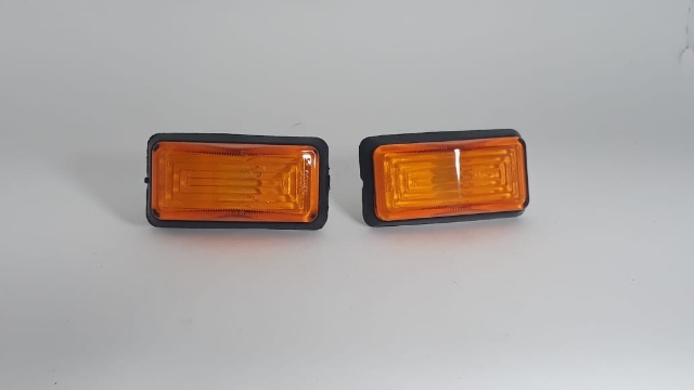 Par de Pista Paralama Lada Laika por R$130,00