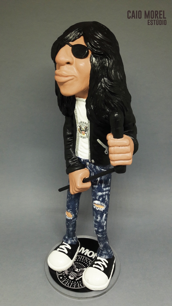 Boneco Joey Ramone