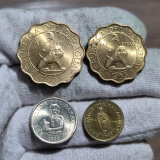 Lote 4 Moedas Paraguai 50 e 25 Cents e 1 e 2 Guaranies