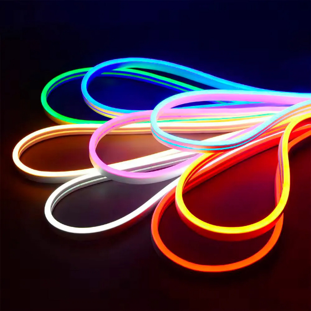 PERSONALIZAÇÃO EM LED