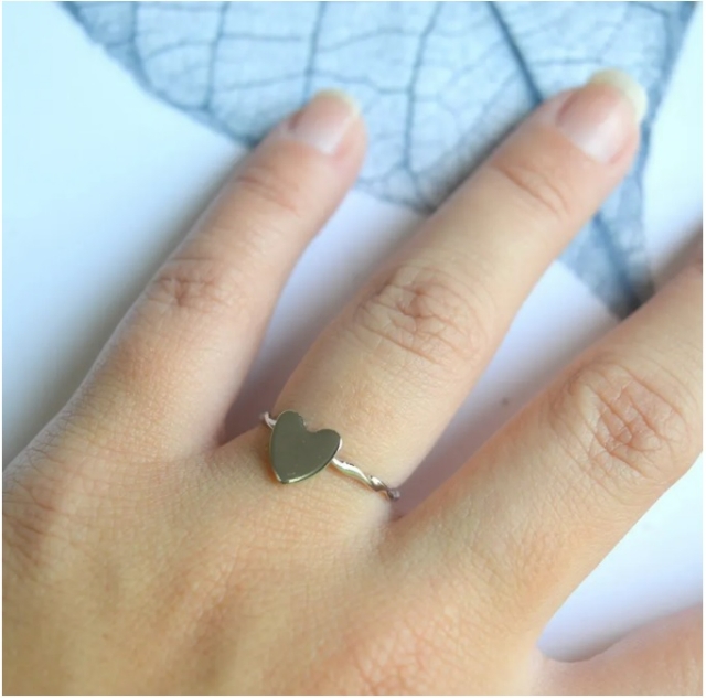 Anel de a�o inox um fio enviesado cora��o liso