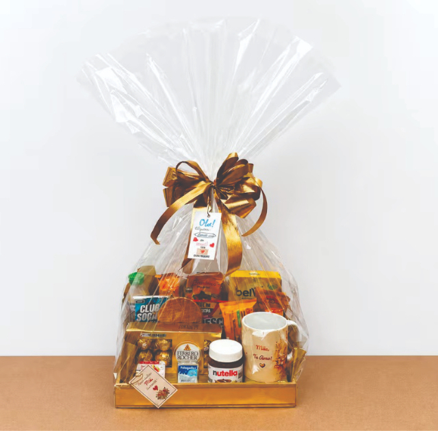 Cesta Premium de Caf� da Manh�: Ferrero, Nutella e Caneca Exclusiva (Ref. 042)