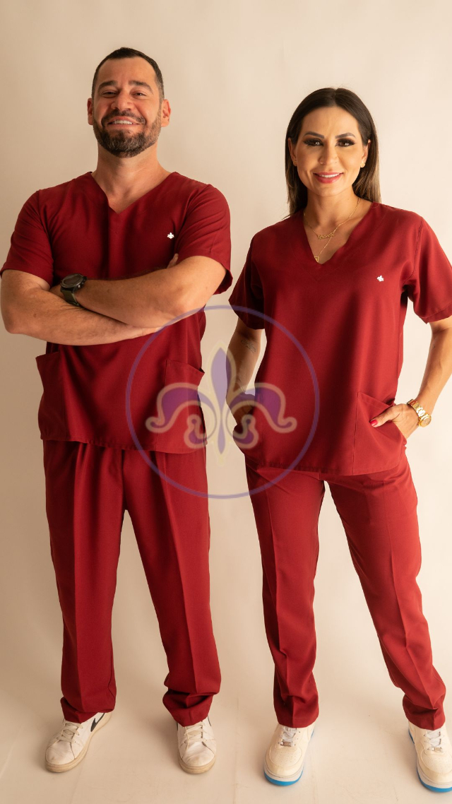 Scrub Tradicional em Oxfordine Light Marsala