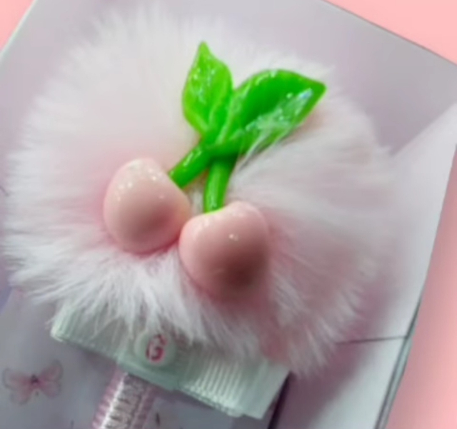 Caneta Pompom Cereja