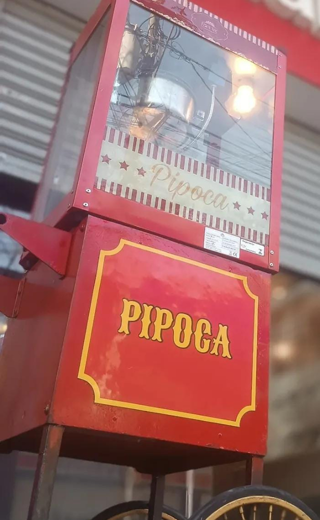 PIPOQUEIRA EL�TRICA COM CARRINHO