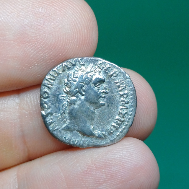 Domiciano, 92 dC. Ar denrio. 2,67g/19mm