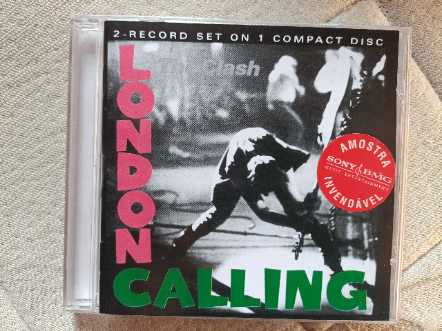 THE CLASH - LONDON CALLING por R$30,00