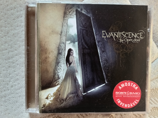 EVANESCENCE - THE OPEN DOOR por R$30,00