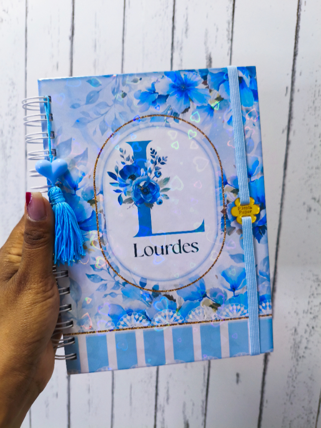Caderno Floral Azul Inicial - Col 14