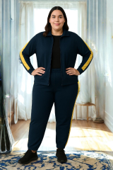CONJUNTO DE MOLETOM AZUL MARINHO COM LISTRA MOSTARDA TAM 56