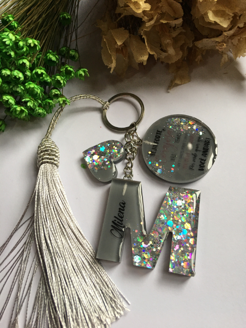Chaveiro Personalizado Resina Cinza